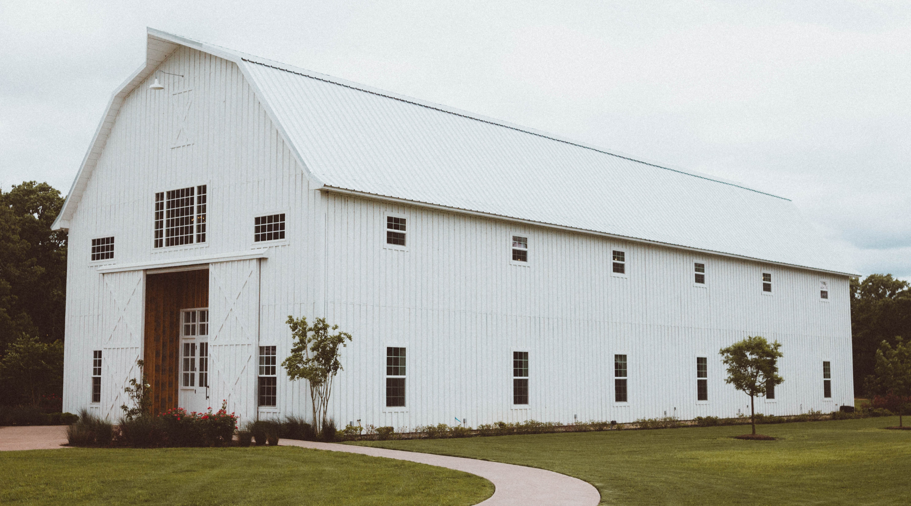 Designing Custom Wedding Signs for a Barn Wedding