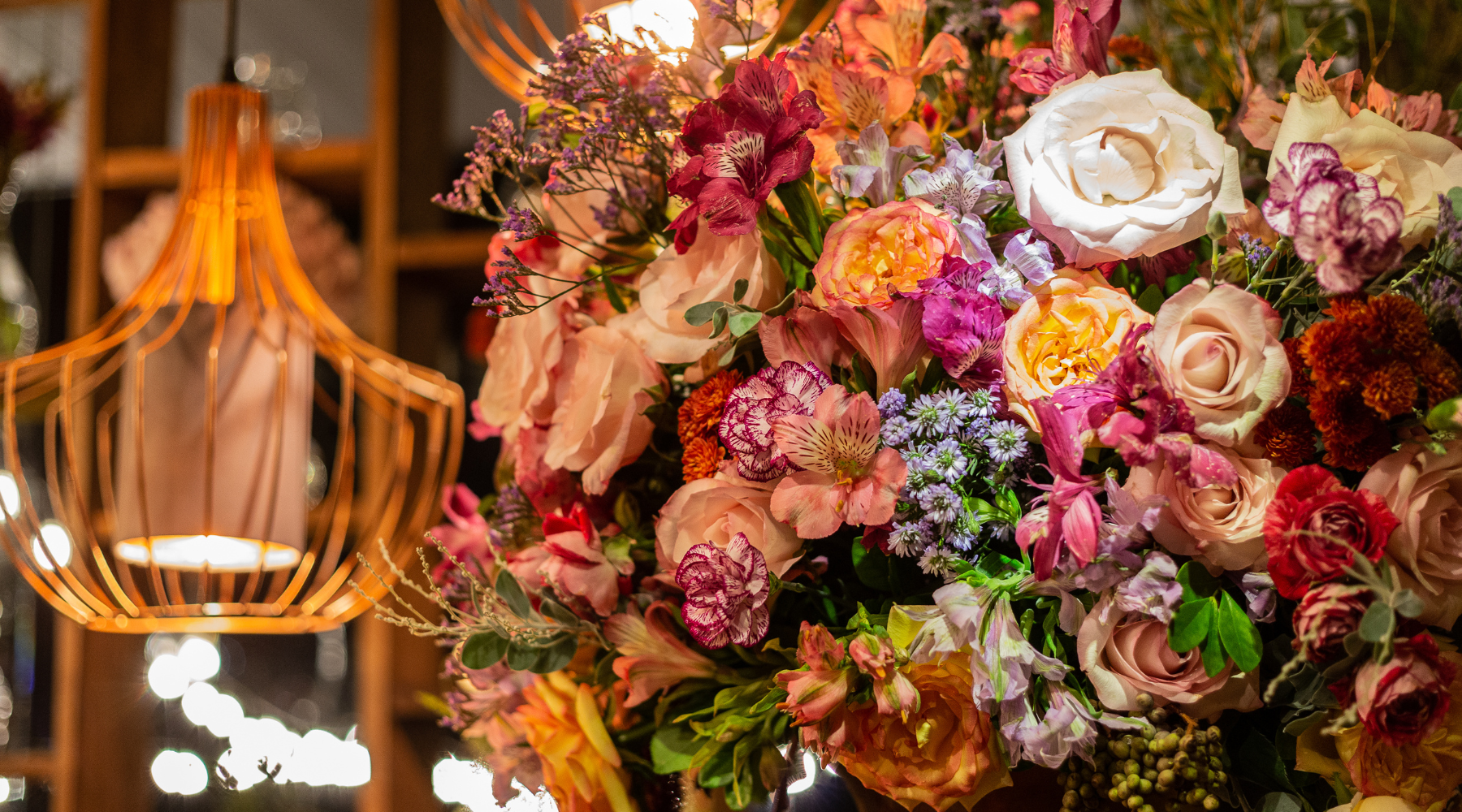 How to Incorporate Custom Wedding Signs into Your Event Design