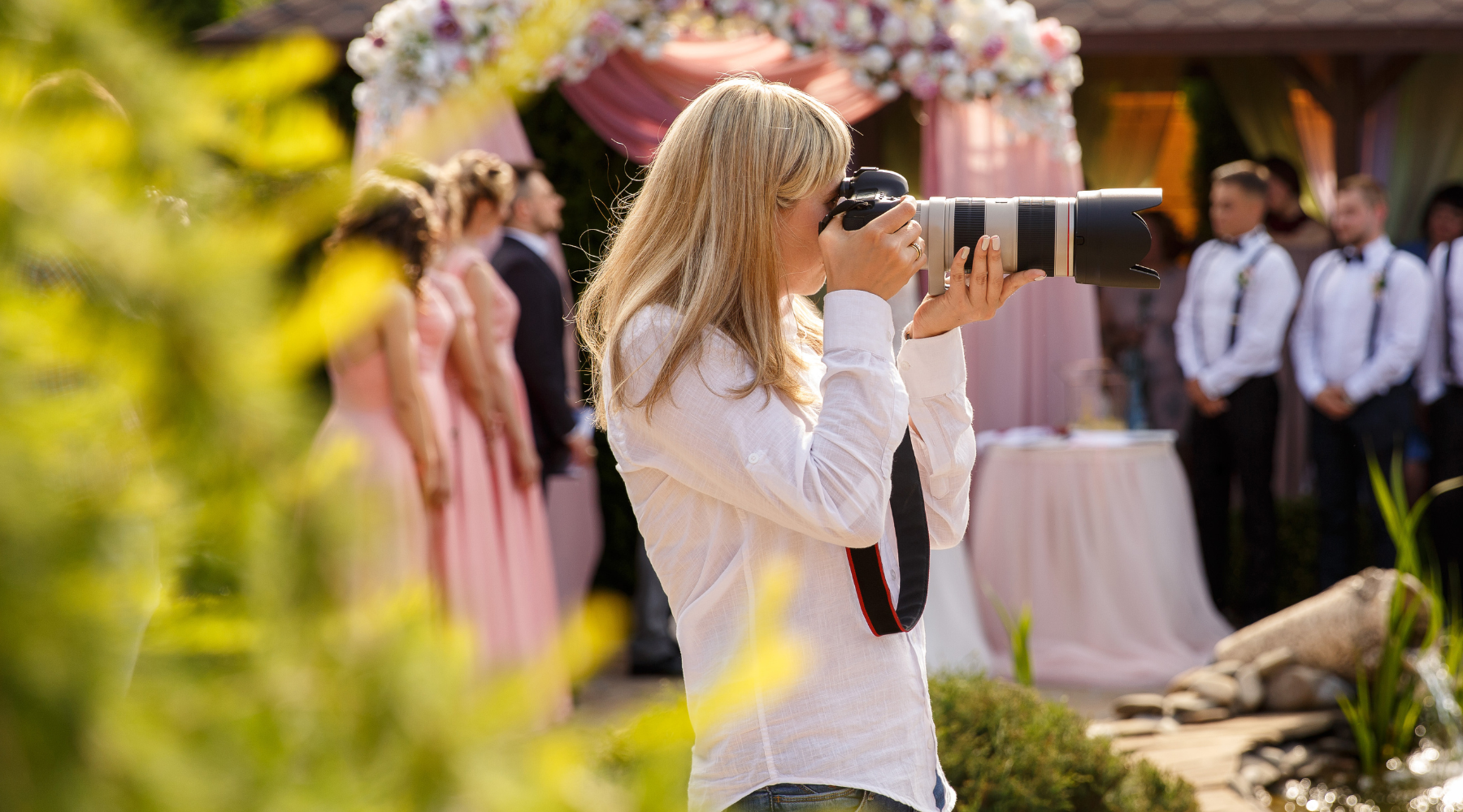 How to Make Your Wedding Signs Stand Out in Photos