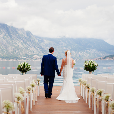 How to Match Your Accessories to Your Wedding Theme