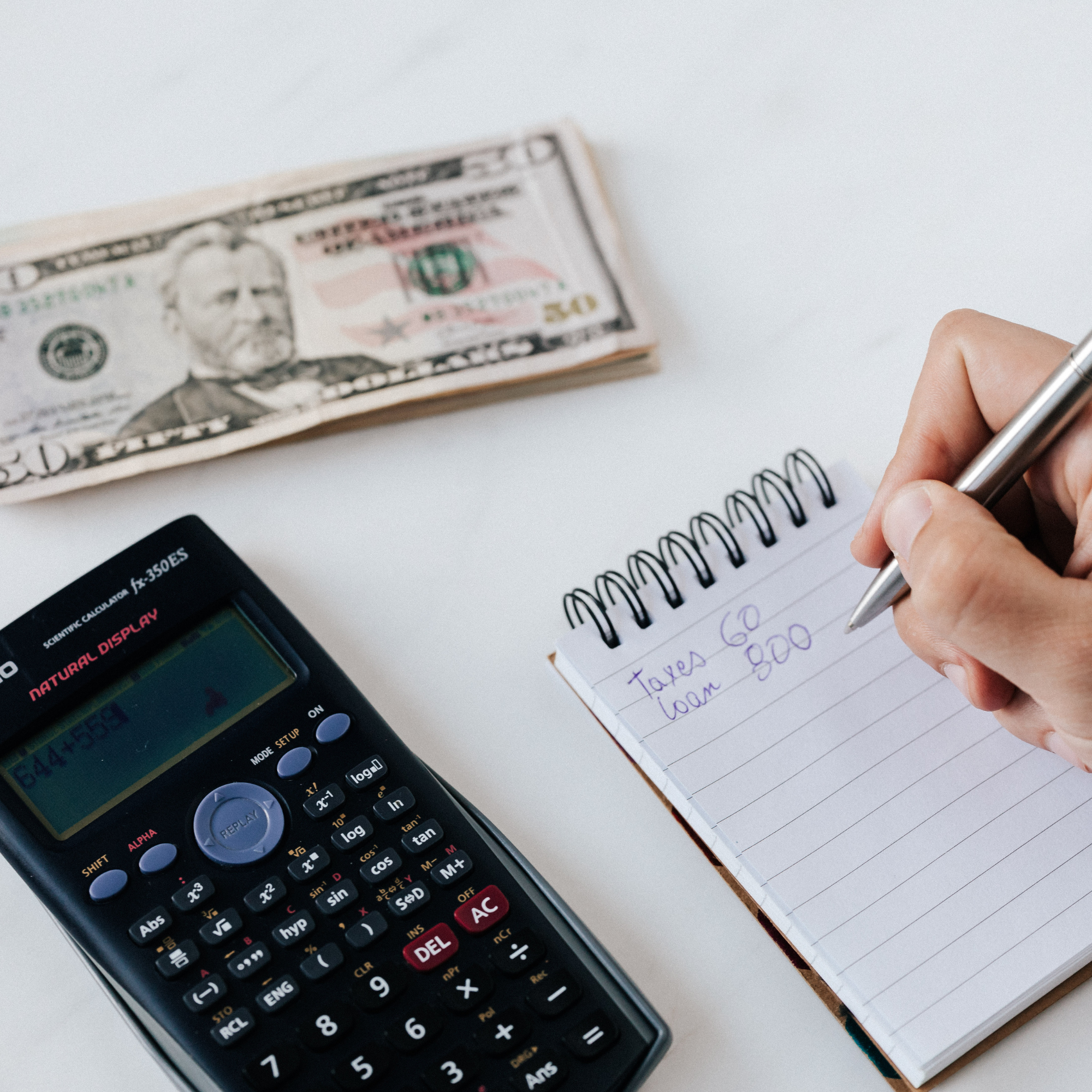 How to Stay On Budget Without Sacrificing Style