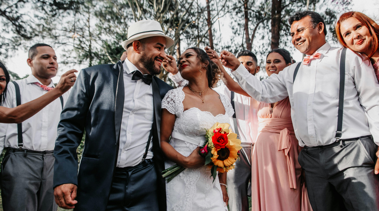 Step-by-Step Guide to Creating Your Wedding Guest List