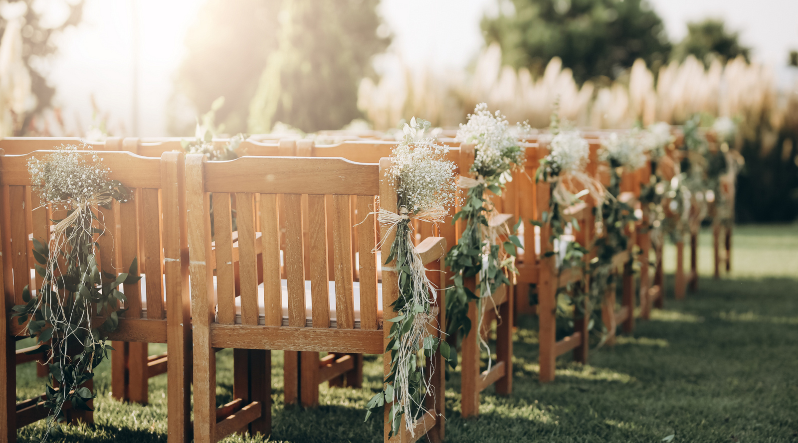 Planning a Garden Wedding: Tips and Decor Ideas