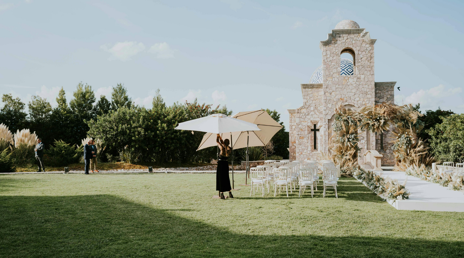 How to Choose the Perfect Wedding Venue: A Comprehensive Guide