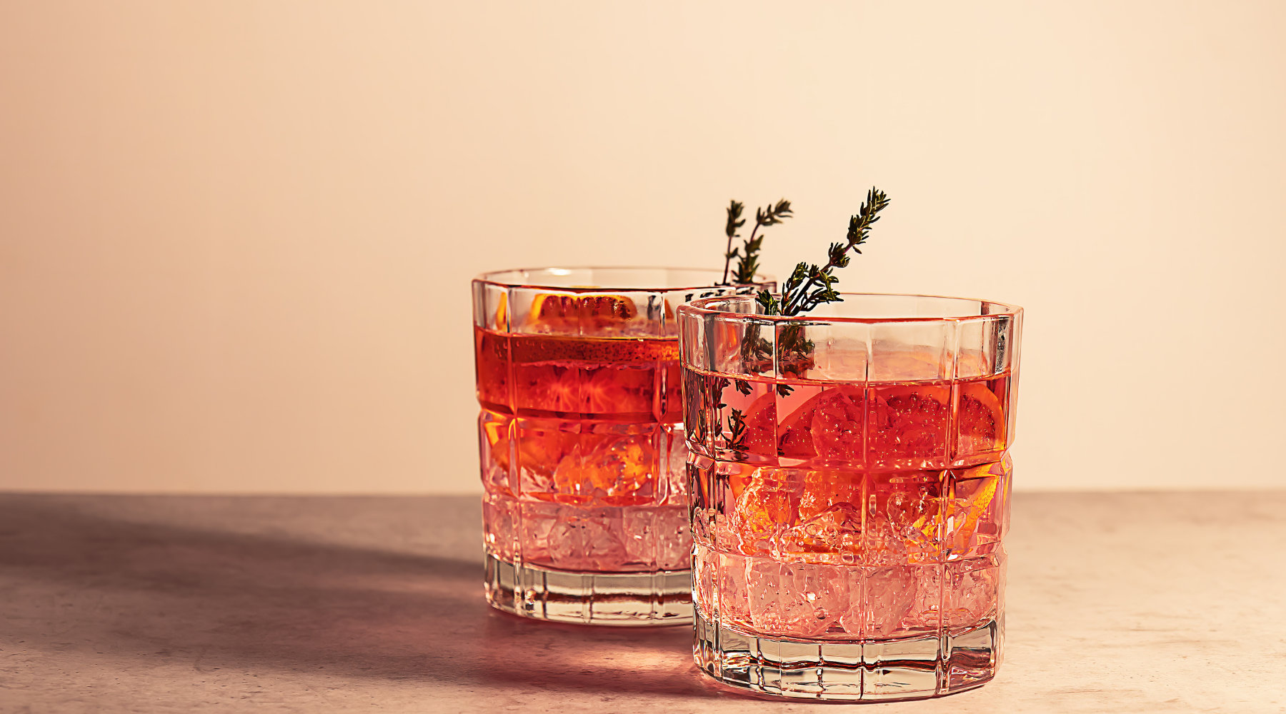 Tips for Choosing a Signature Cocktail for Your Wedding