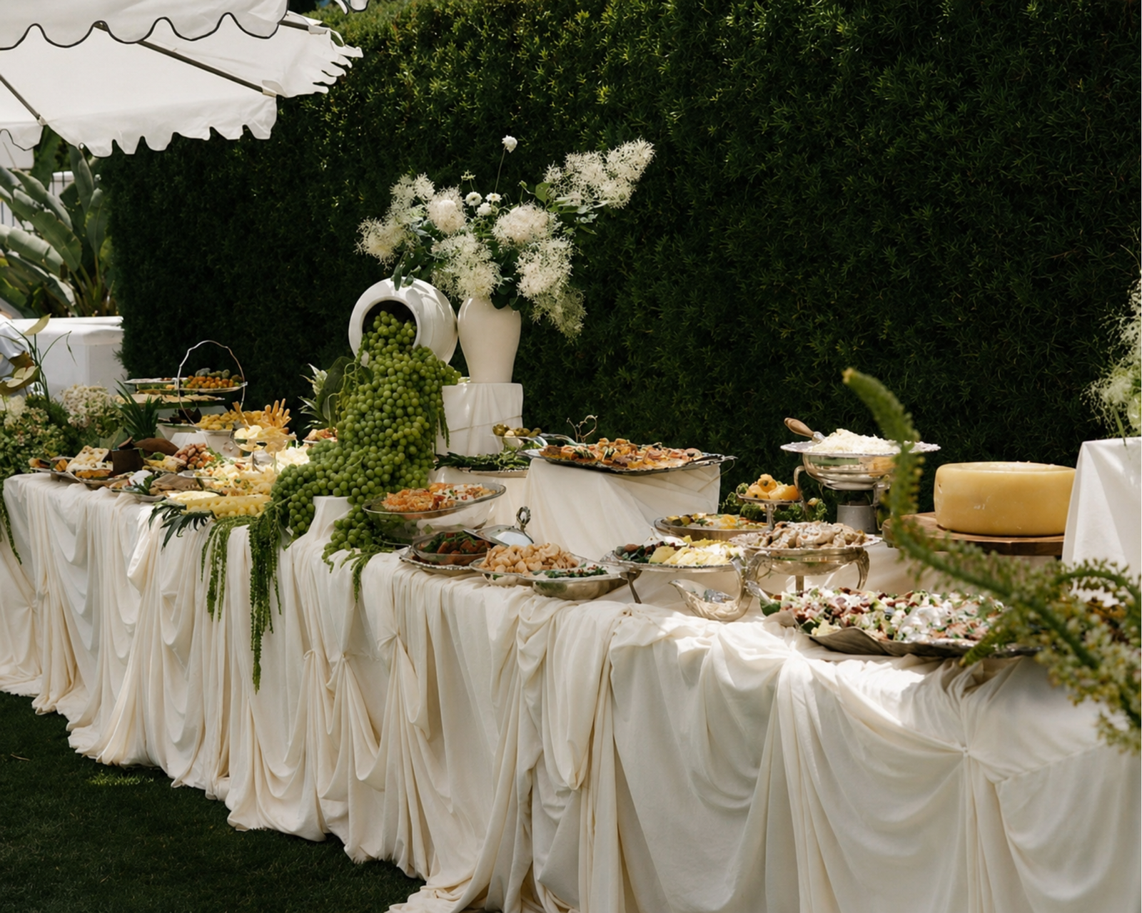 Wedding Menu Sign Wording: Plated, Buffet, and Family-Style Examples