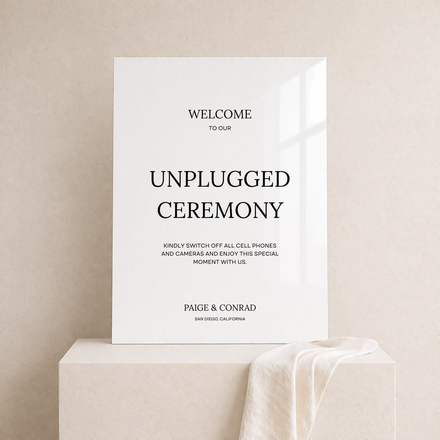 Moda Collection Acrylic Wedding Unplugged Ceremony Sign