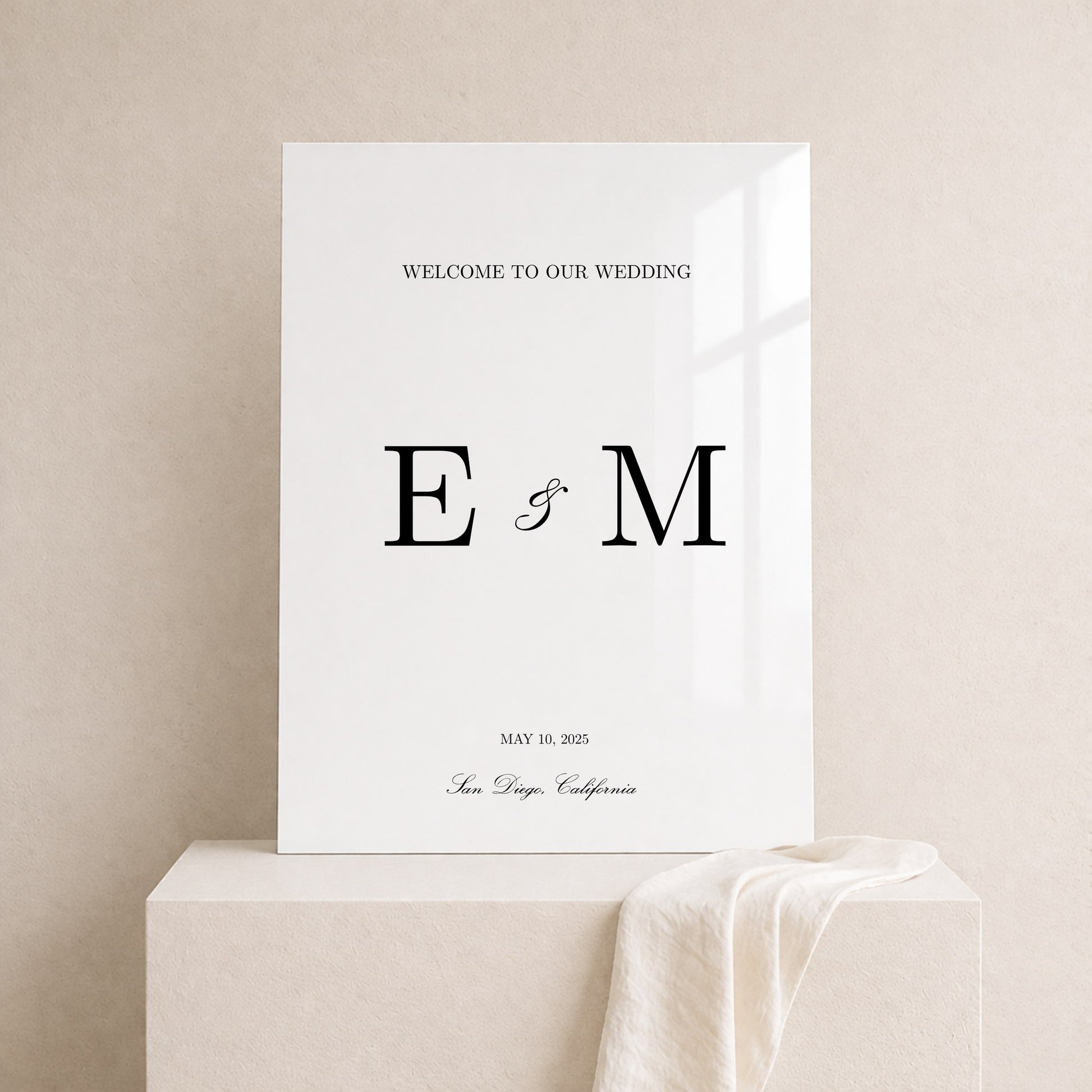 Reina Collection Acrylic Wedding Welcome Sign